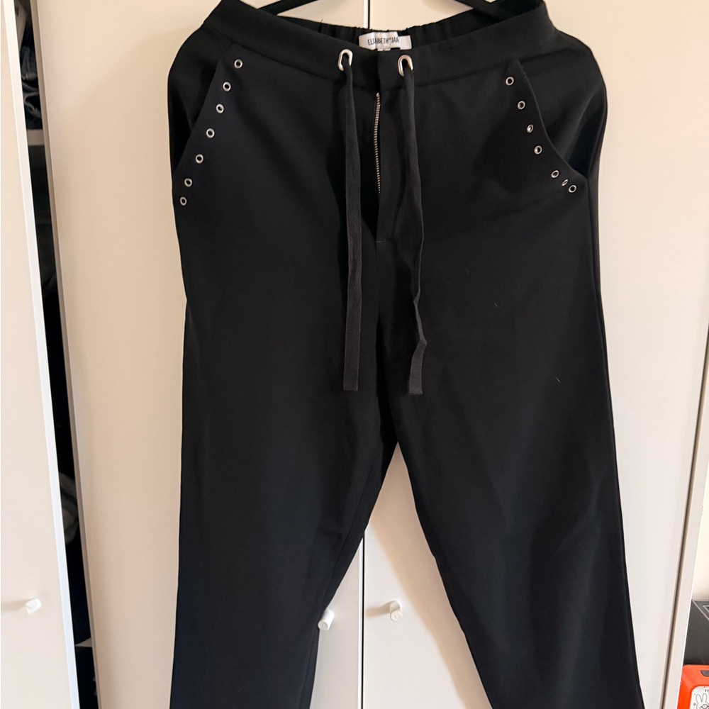 Elizabeth and James Black Eyelet Drawstring Cropped Pants